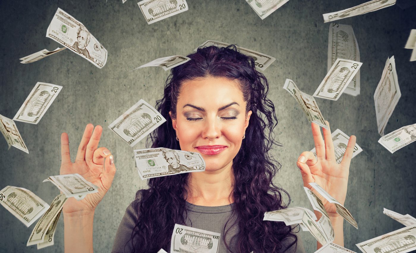 ZODII care pot atrage bani la finalul săptămânii