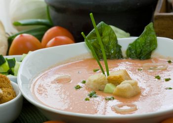 rețete de supă cremă cu legume de sezon