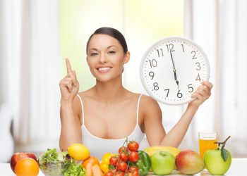 Ce se întâmplă în corpul tău când mănânci la aceeași oră în fiecare zi