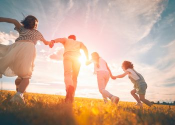 Ce tip de parinte ești în funcție de luna ta de naștere