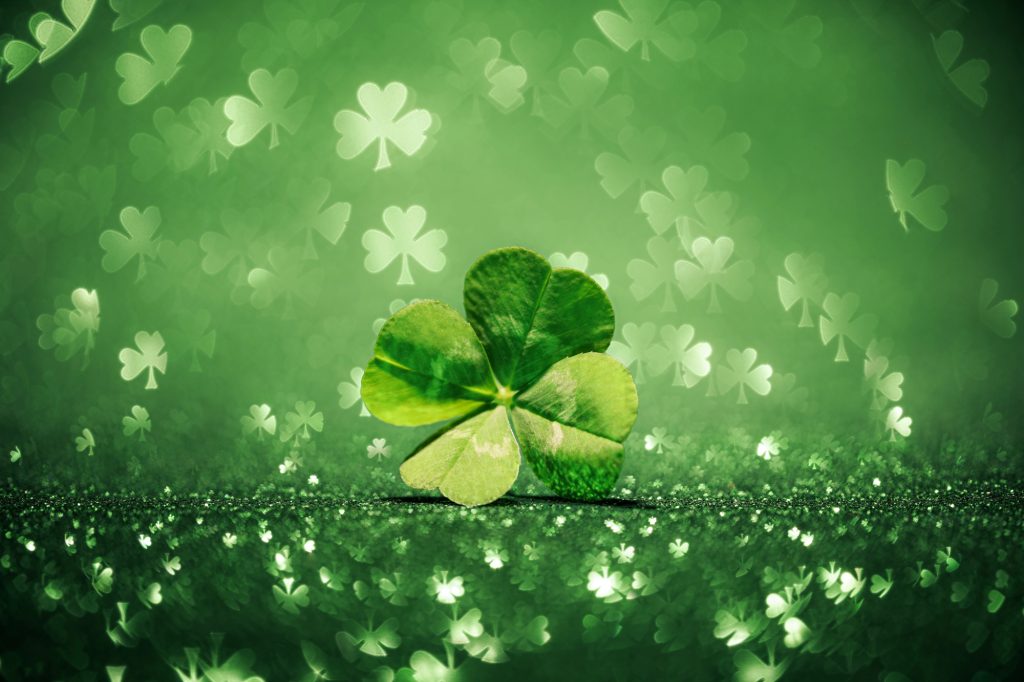 ZODII norocoase din fire