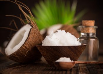 beneficii ale uleiului de cocos