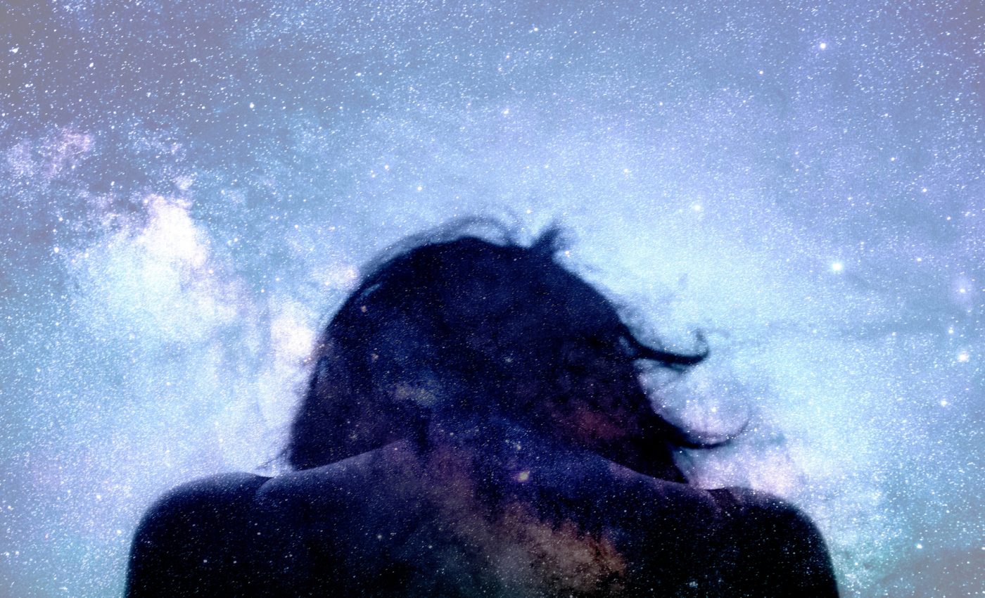 trist în ultimele săptămâni ce legătura au astrele