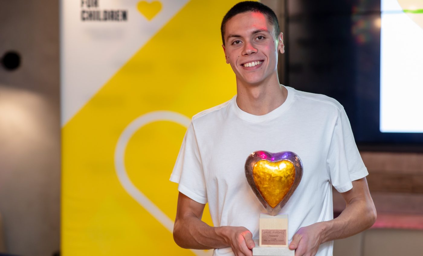 David Popovici Hope and Homes for Children