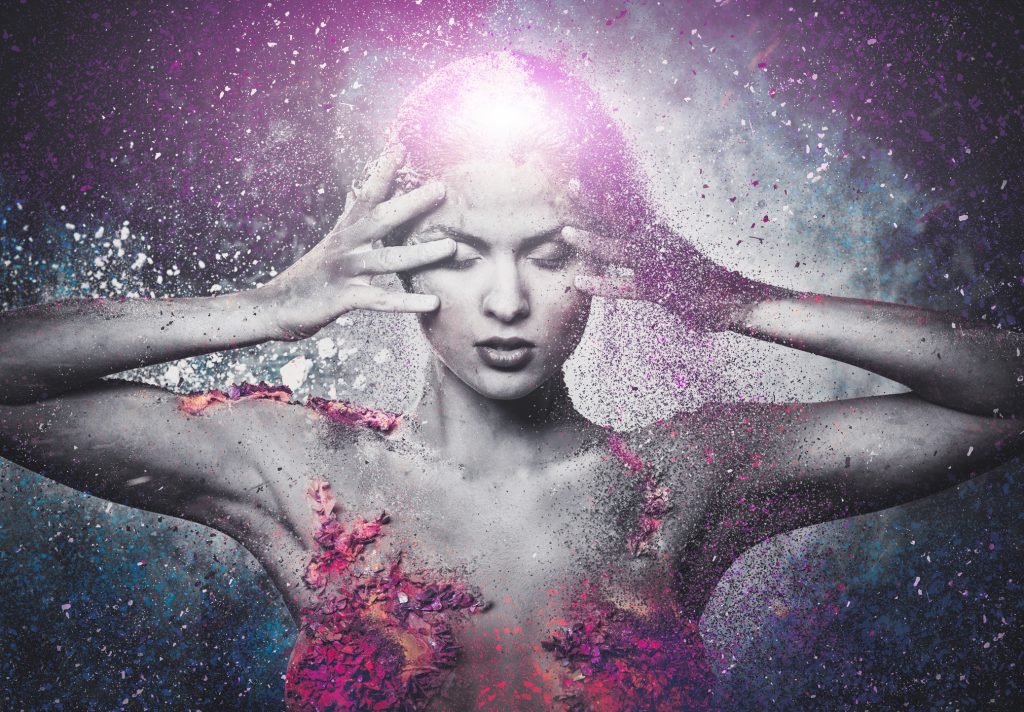 se întâmplă ceva CIUDAT SEZONUL ECLIPSELOR