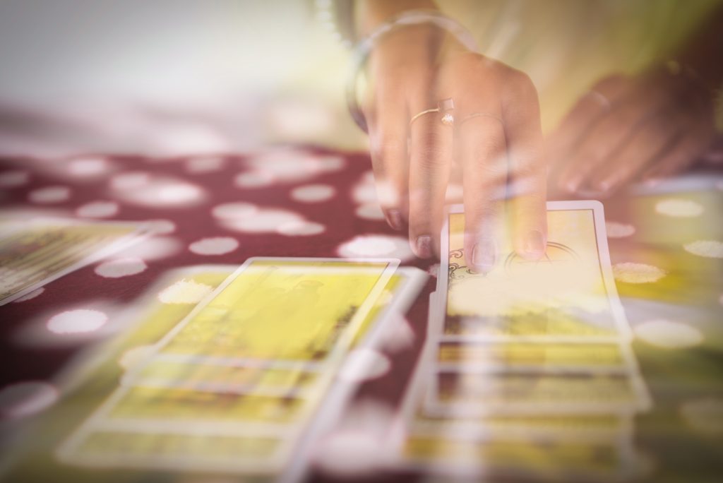 ZODII încep un nou CAPITOL de viață