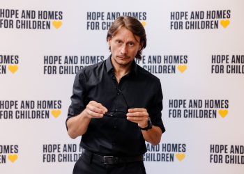 Marius Manole își donează ziua de naștere