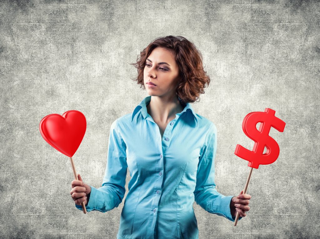 ZODII atrag NOROCUL în DRAGOSTE și BANI