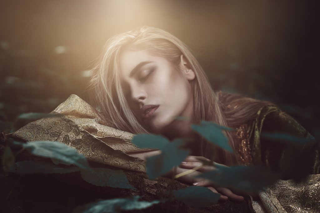 SATURN recompense KARMICE ZODII