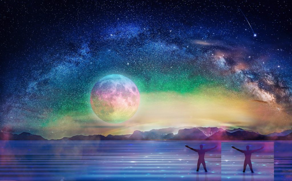 ULTIMA super LUNĂ PLINĂ a anului