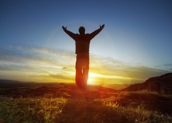 ZODII ale căror RUGĂCIUNI tainice prind viață în noiembrie 2025