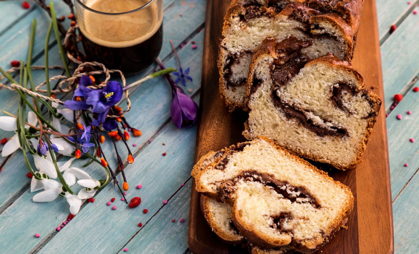 Câte calorii are o felie de cozonac