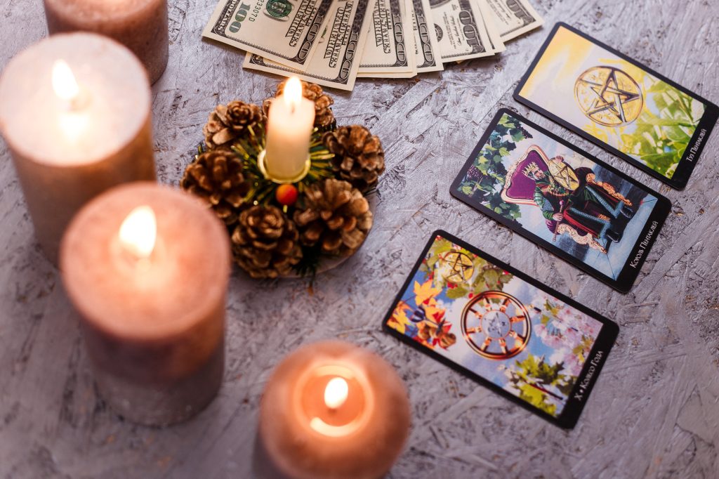 Cum stai cu BANII de Sărbători