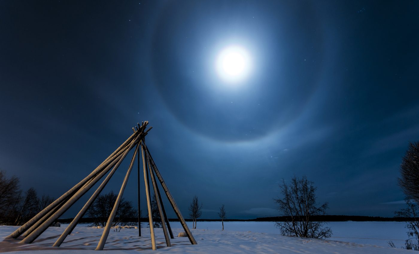 SuperLună Plină Rece în Gemeni 2025