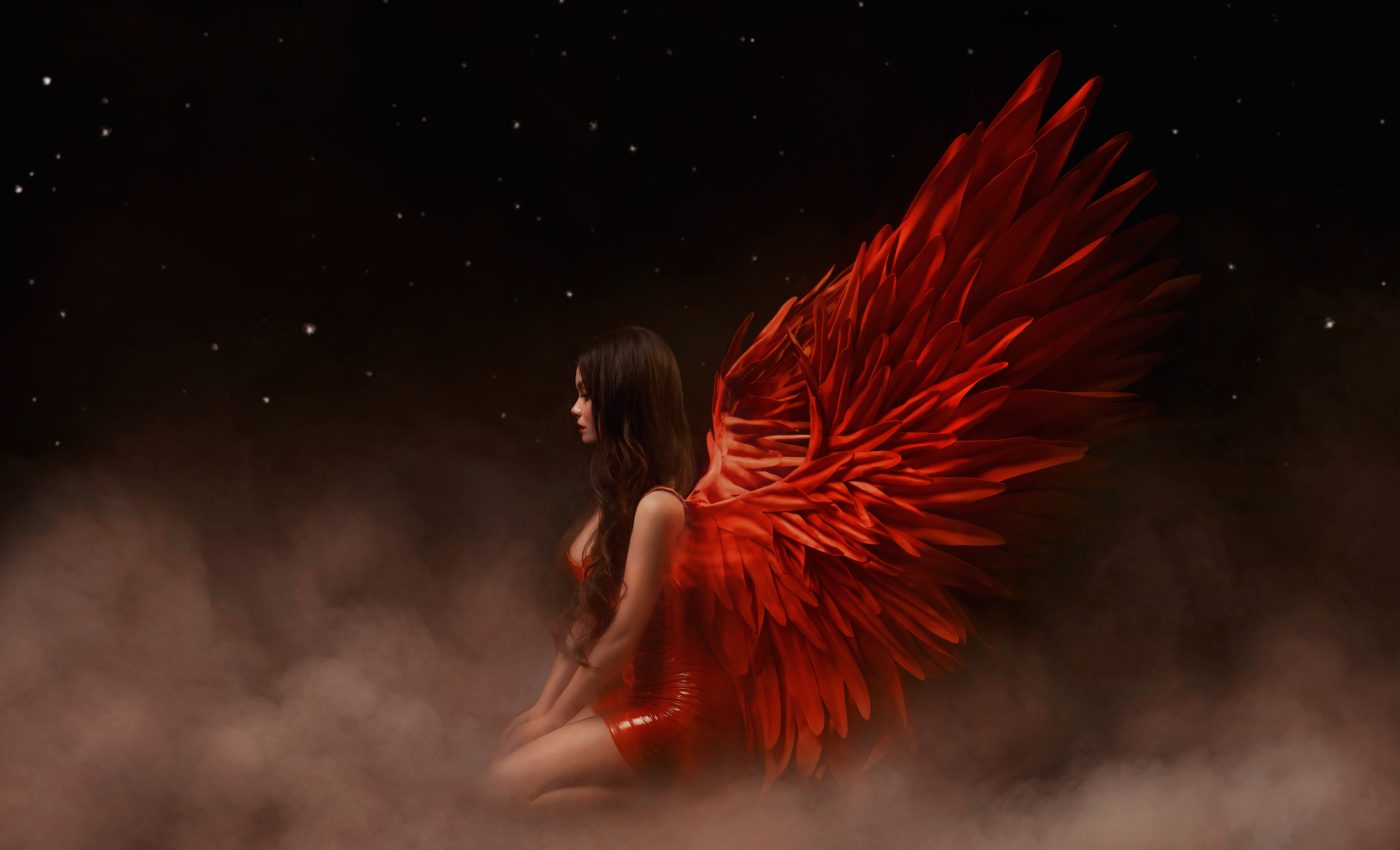 Lunile de naștere de la îngeri la demoni