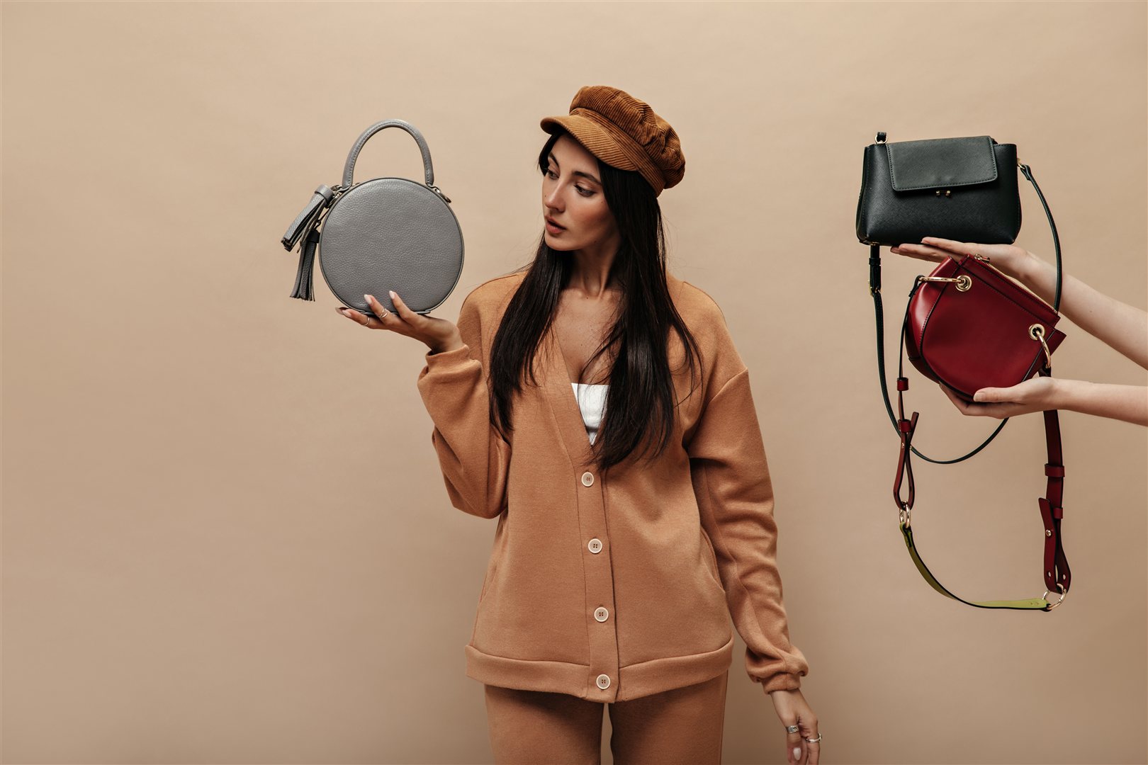 Cele mai bune genți damă – cum alegi modelul potrivit pentru fiecare ocazie