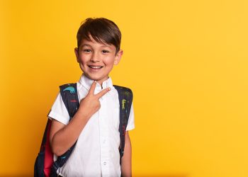 Ce se poate ascunde în spatele refuzului școlar