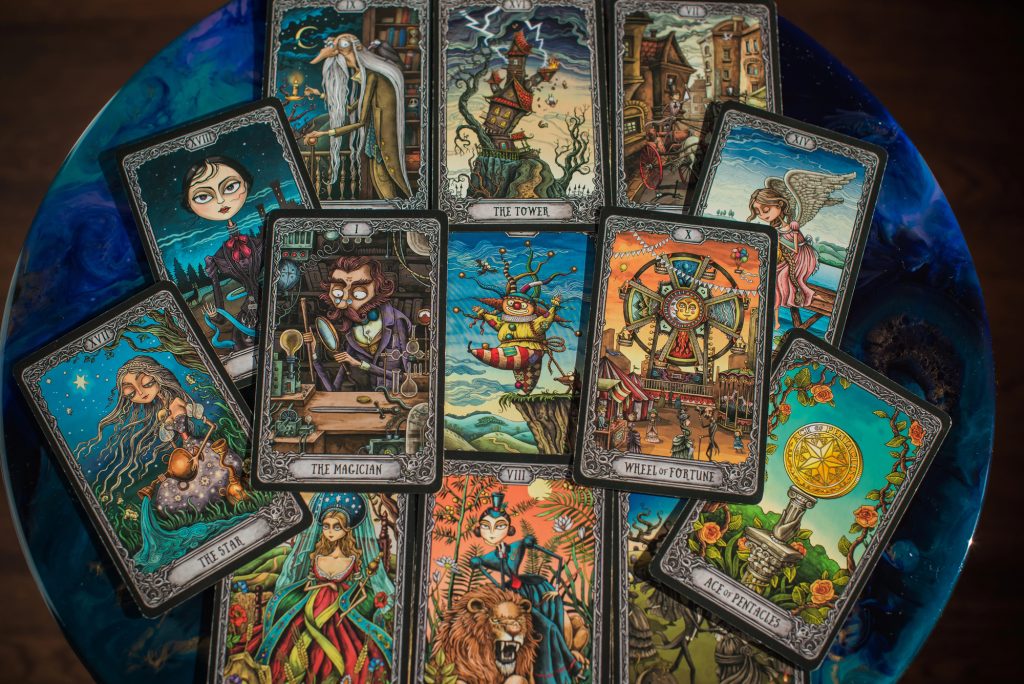 Cum îți poți îndeplini VISURILE TAROT
