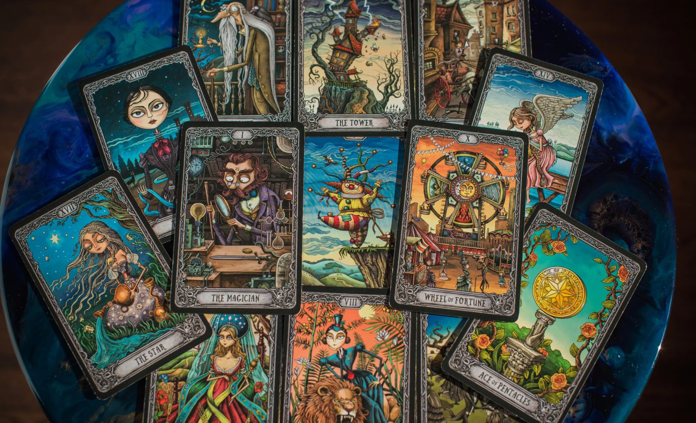 Cum îți poți îndeplini VISURILE TAROT