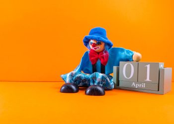 1 APRILIE și semnificația sa spirituală