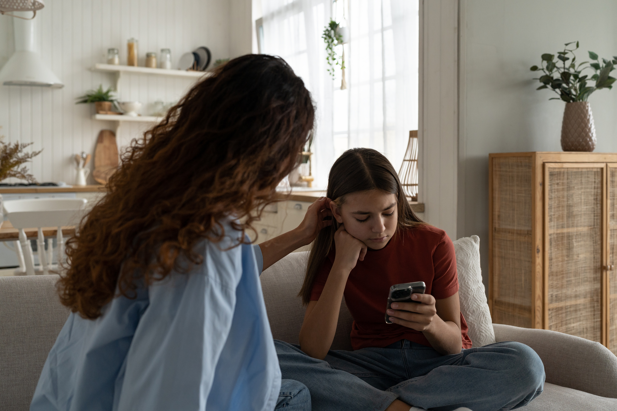 adolescentul tău are nevoie de apropiere
